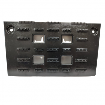 Pisante estribo lado direito / lado esquerdo ( Inferior ) Mercedes Benz - Código 4750-1-1